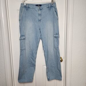 Hollister Ultra High-Rise Light Wash Dad Jean Size 16R 90s Y2K Streetwear